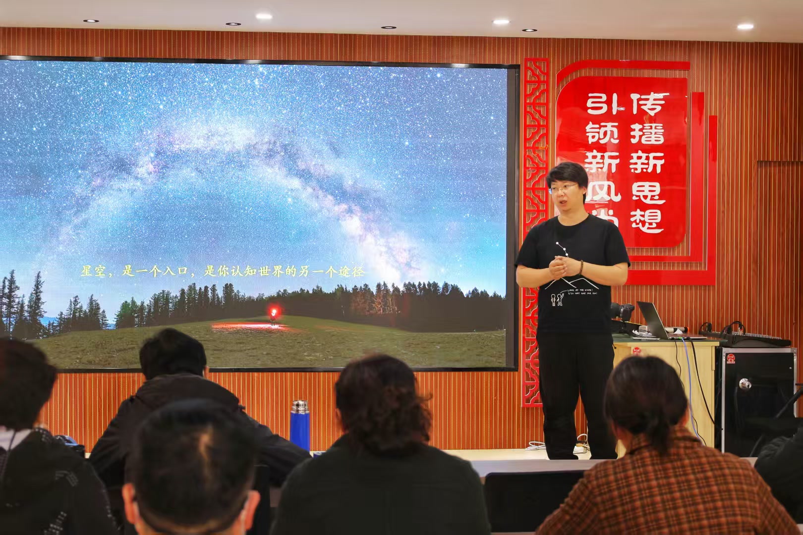 ����������•������������ҵ�ߡ�������ѡ���ܲ����Ӱ�������ʦ���ǿ���Ӱʦ