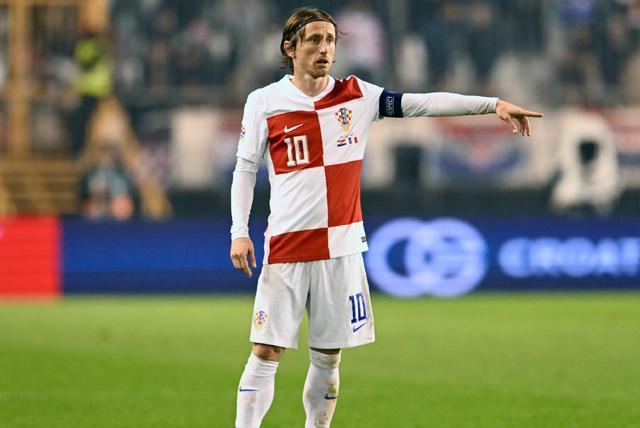 门神力挽狂澜，克罗地亚0-0逼平捷克，莫德里奇剑指第五次世界杯