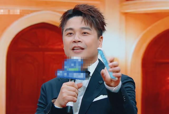 《许我耀眼》的三个“关系户”，有人戏多演技尴尬，有人戏少惊艳