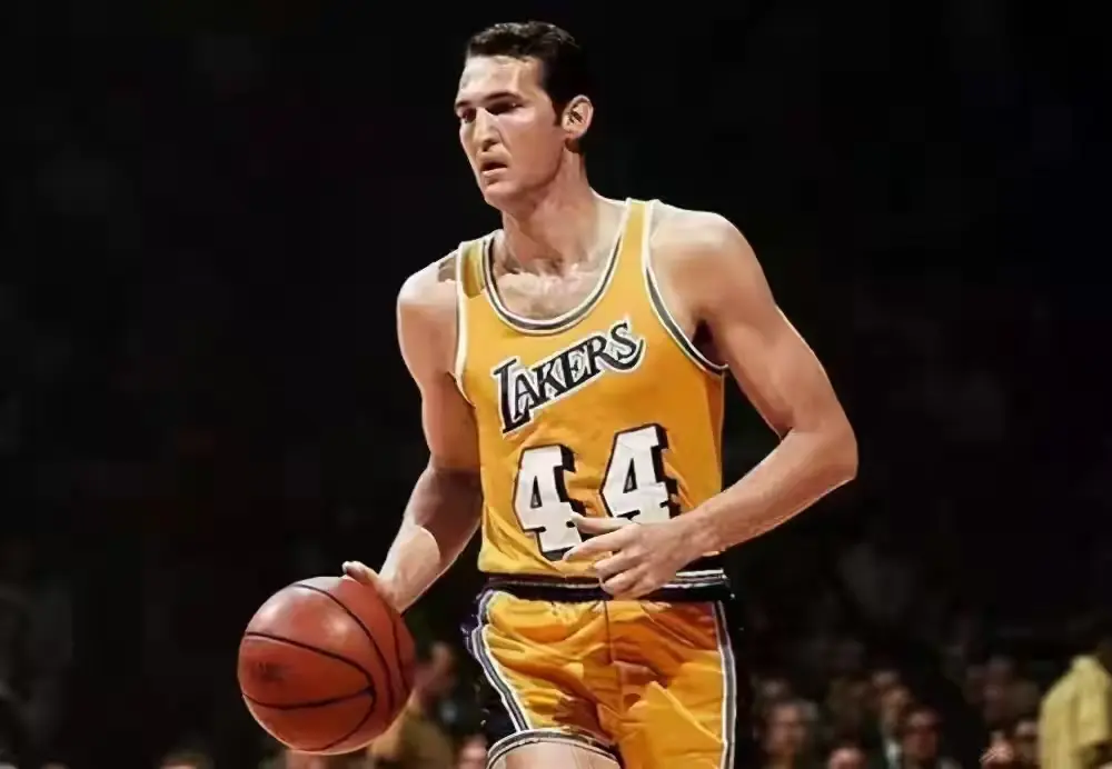 NBA史上砍下30+次数最多的10位球星：杜兰特486次第七，第一694次