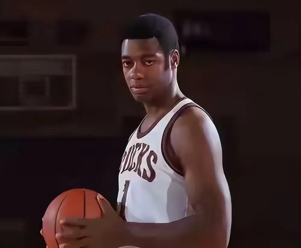 NBA史上砍下30+次数最多的10位球星：杜兰特486次第七，第一694次