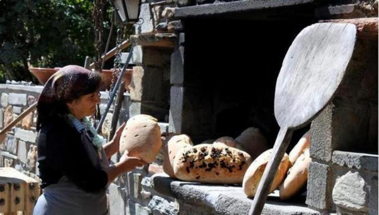 同样是小麦，为什么中国人会吃蒸馒头，欧洲人吃的却是烤面包？