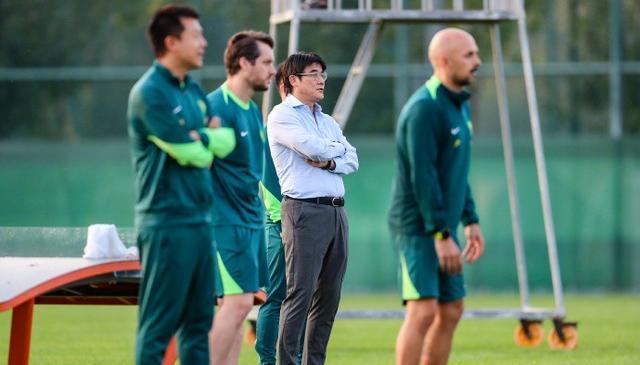 东体：拉米罗与塞蒂恩有分歧但并非闹翻，他更懂中国人情世故