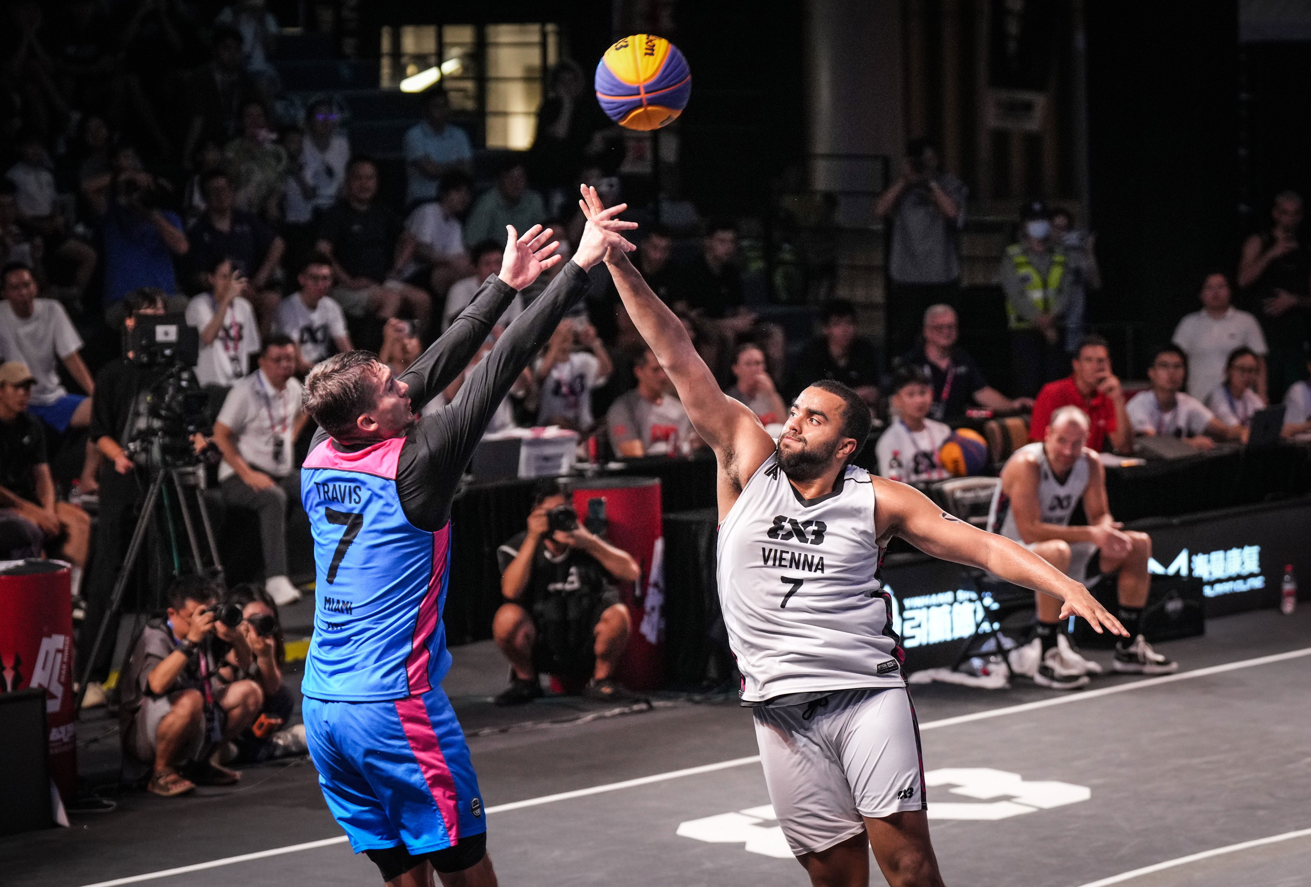 美国迈阿密队冠军！国际篮联三人篮球挑战赛东莞站落幕