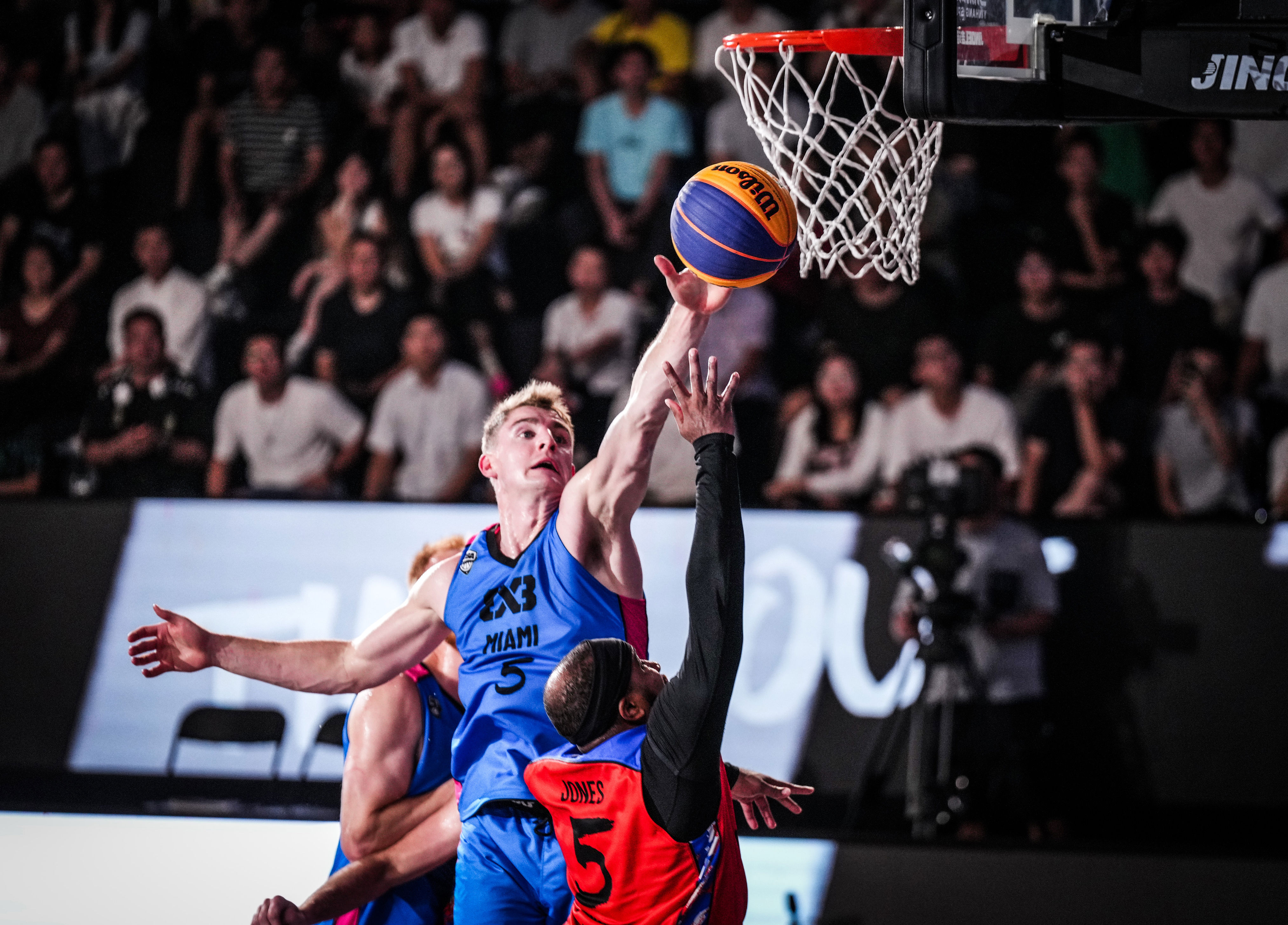 美国迈阿密队冠军！国际篮联三人篮球挑战赛东莞站落幕