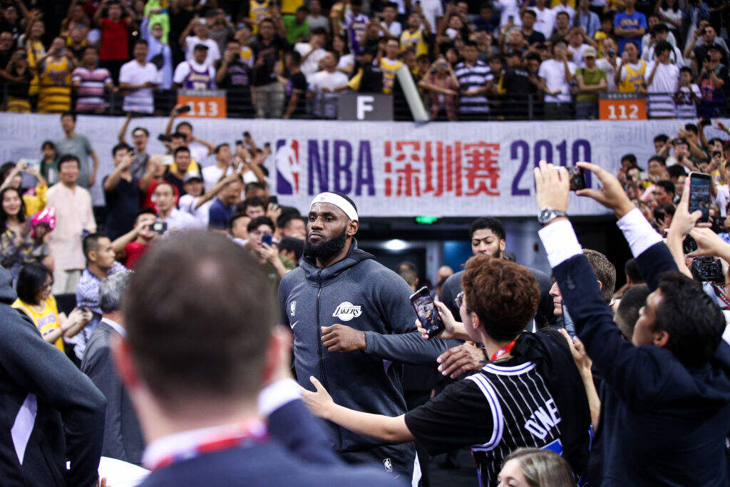 NBA打中国赛都自带什么？