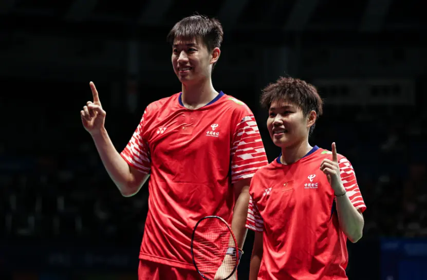 苦战复仇世界第3！凤凰组合2-1晋级决赛，距离三连冠霸业一步之遥