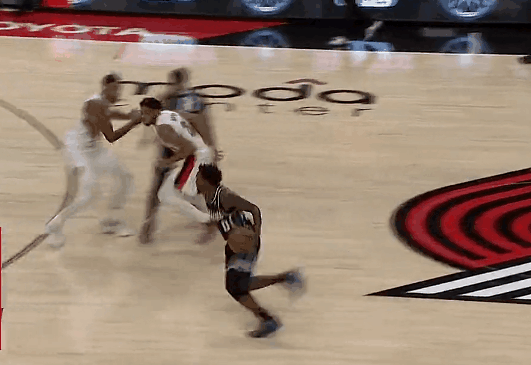 【NBA·季前赛】杨瀚森走出首战低迷，登场17分钟砍下16分4篮板3盖帽