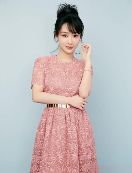 娱乐圈90后十大美女红星：颜值实力并存，谁是你心中女神？