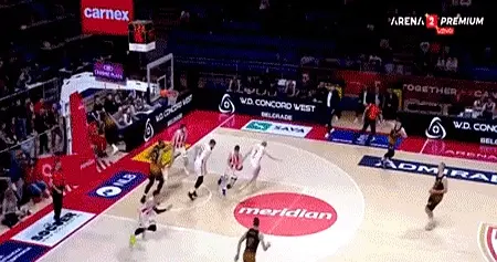 总冠军后卫！刚打一场比赛！再次手术伤停