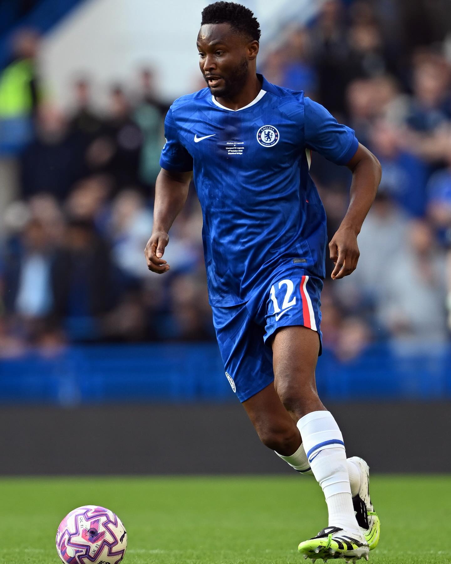 还认得出他们吗？斯坦福桥迎来多名传奇参加慈善赛