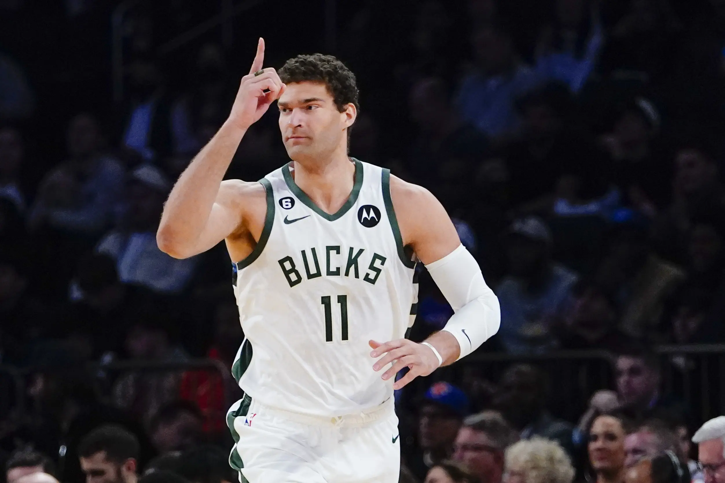 NBA现役体重最大的10名球员：杨瀚森122公斤排第九 第一名138公斤