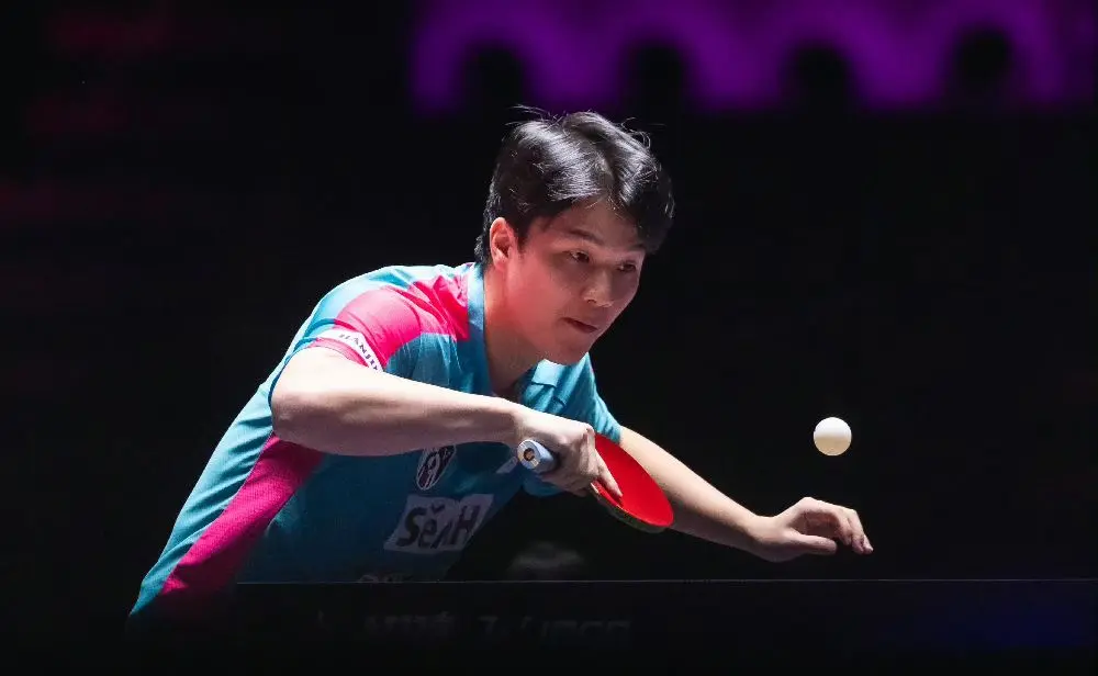 乒乓球亚锦赛：张本智和3-0首战告捷！打头阵为日本男队抢占先机