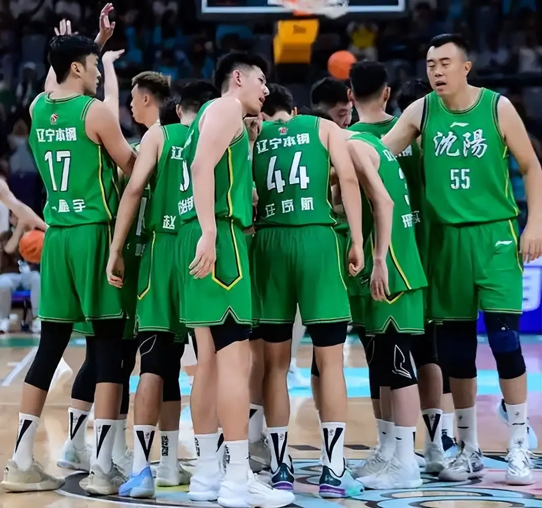 悬念揭晓，辽宁男篮正式签约杰隆布朗，场均14+6，敲定四外援阵容