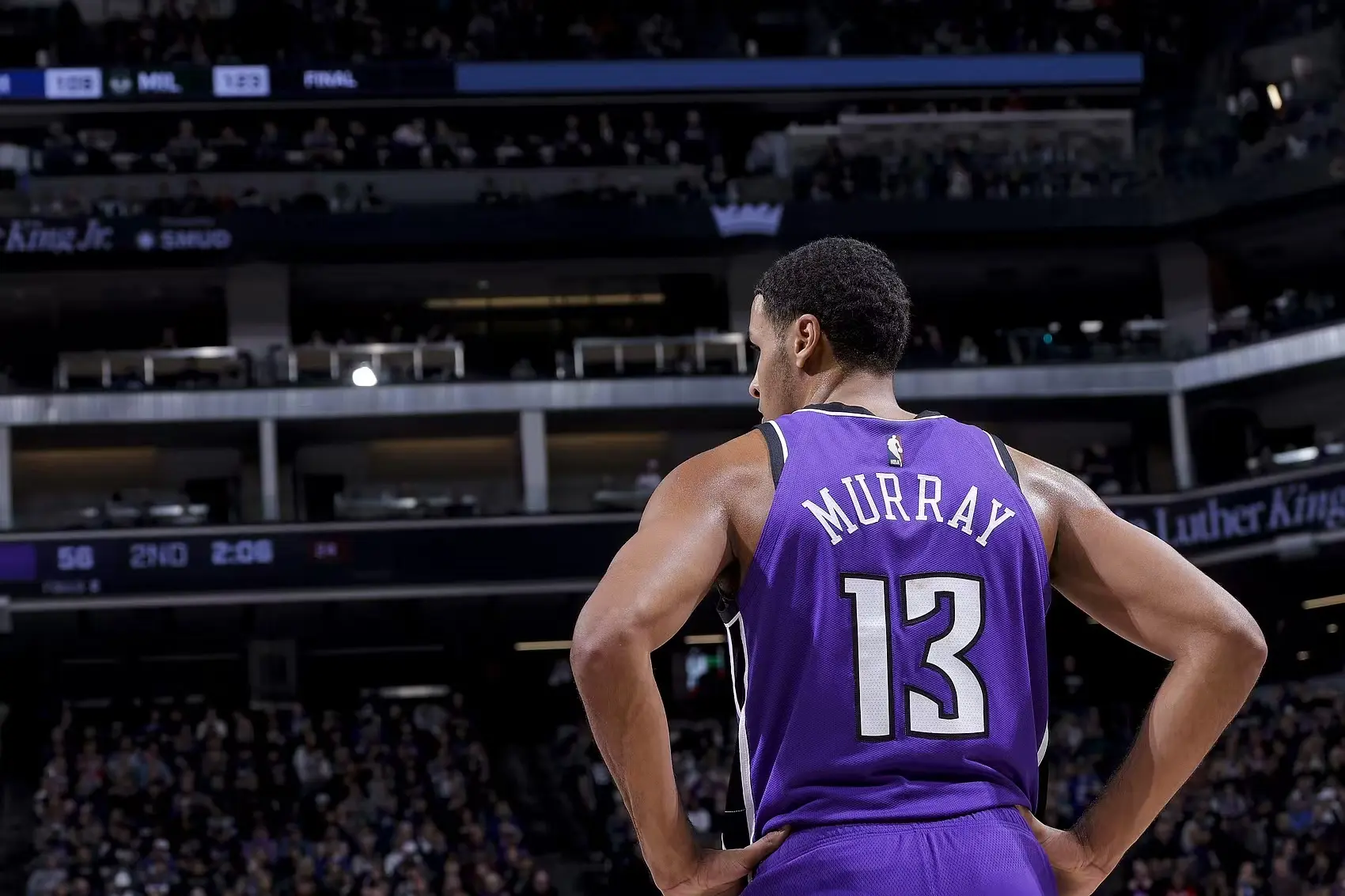 NBA：穆迪季前赛报销，湖人或报价字母哥，基根穆雷手术