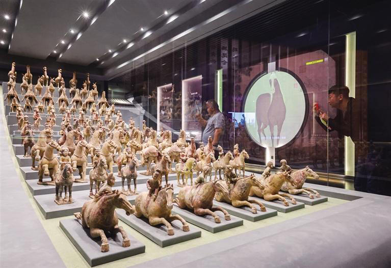 实力担当 十大热门景区构筑首府国庆假期文旅黄金矩阵