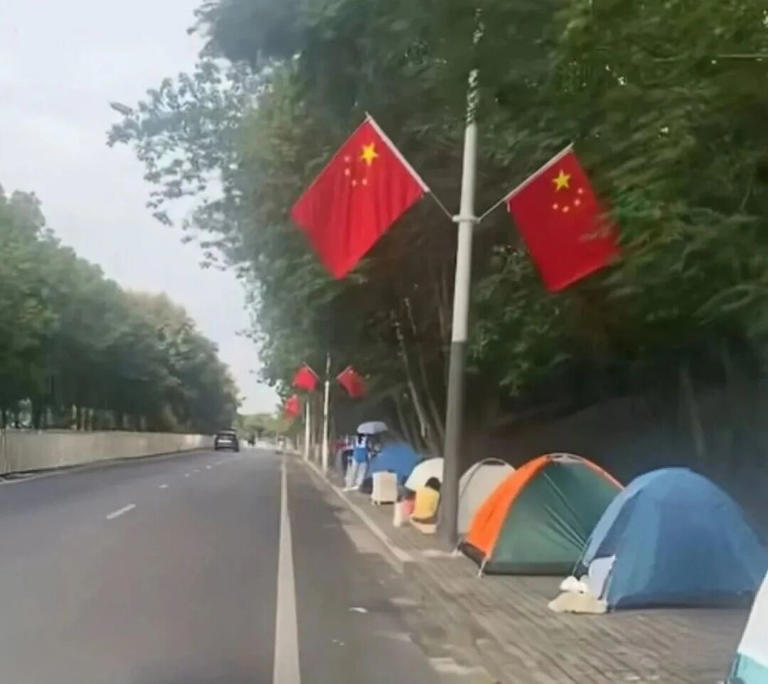 春秋航空赚钱的秘密：天上没有免费的午餐