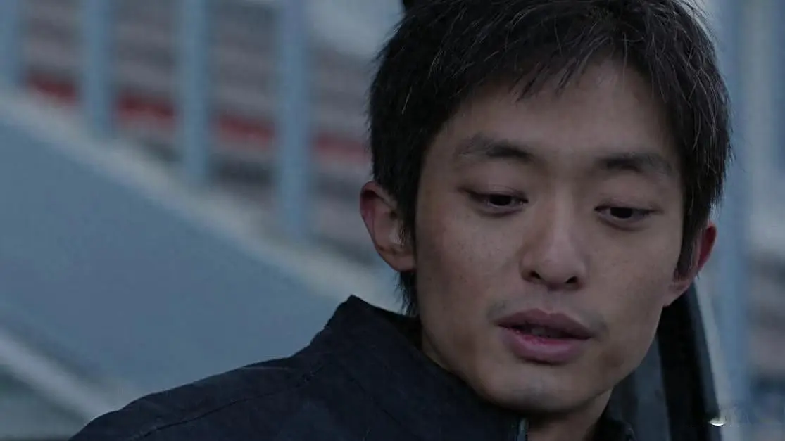 搭档于和伟没红，搭档辛柏青没火，《命悬一生》搭档黄轩终于红了