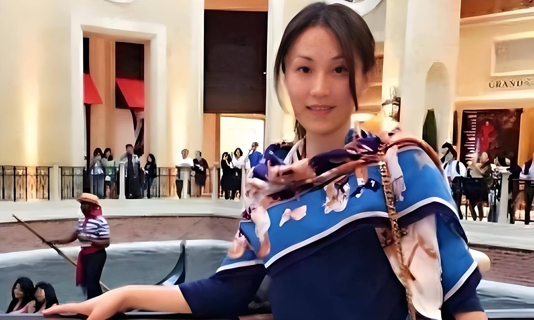 离婚8个月杨子带陶虹女儿走黄圣依老路，网友：老毛病又犯