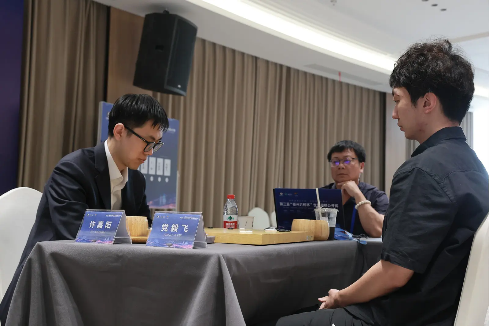 10月13日崔精胜仲邑堇 刘宇航负王春晖 14日党毅飞再战申真谞