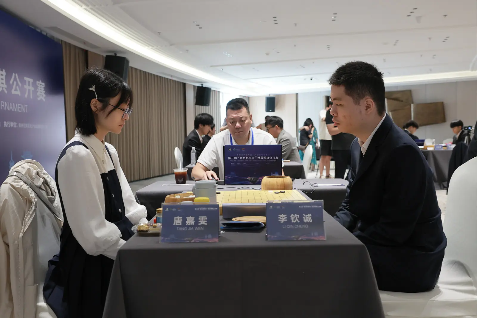 10月13日崔精胜仲邑堇 刘宇航负王春晖 14日党毅飞再战申真谞