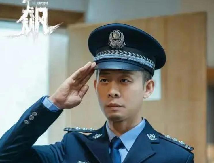 雷佳音停工半年，张译主动退圈，他们的决定谁更明智？