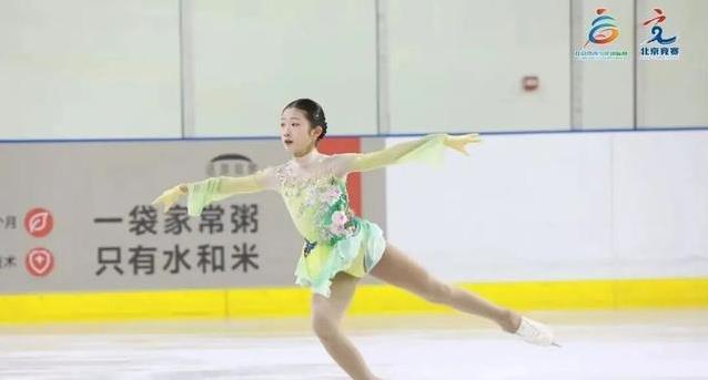 70名少年冰上飞旋，北京花滑赛冠军诞生，谁将登顶国际舞台？