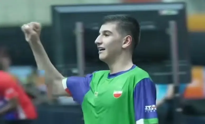 0-2到3-2！乒乓球亚锦赛再爆冷门：15岁小将大逆转，韩国一哥败北