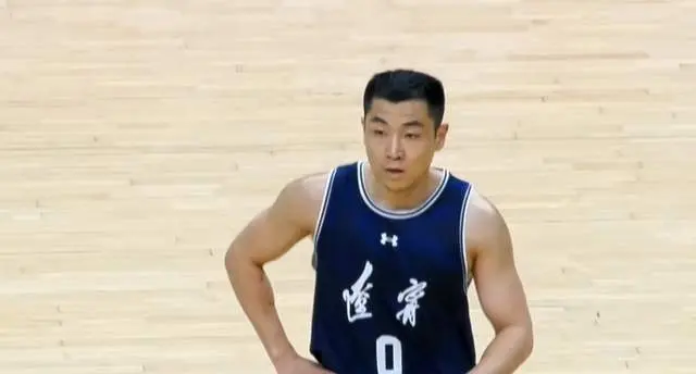 韩德君重回赛场，辽宁男篮备战全运会，高诗岩回归，17号约战四川男篮