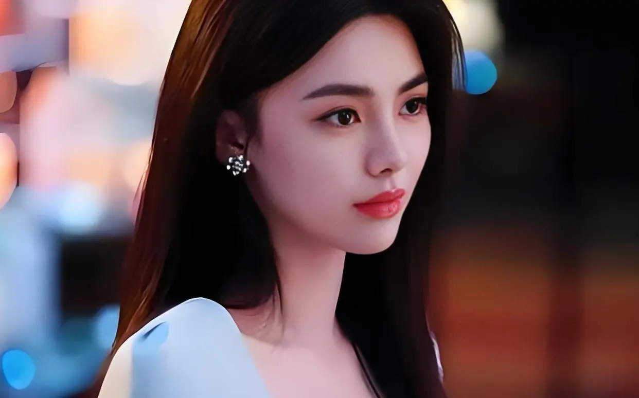 《许我耀眼》：为什么沈皓明不娶与他青梅竹马的方蕾，要娶出身卑微的许妍？