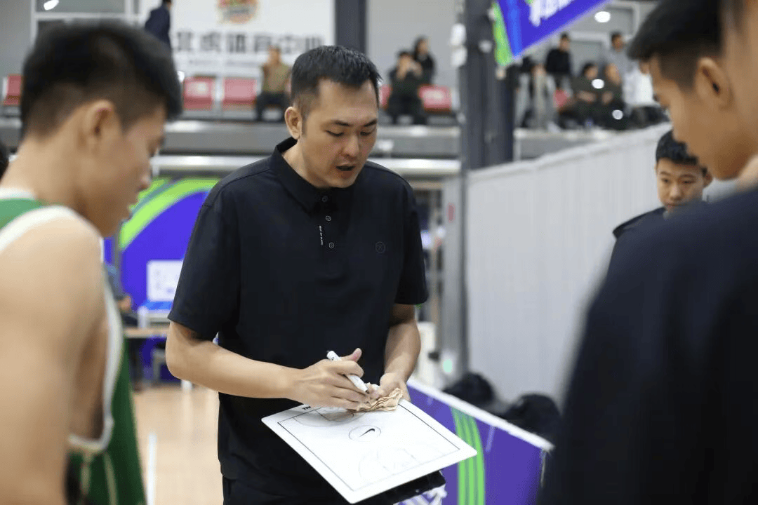 北控男篮总结U15青少年篮球联赛：球队披荆斩棘，荣获季军