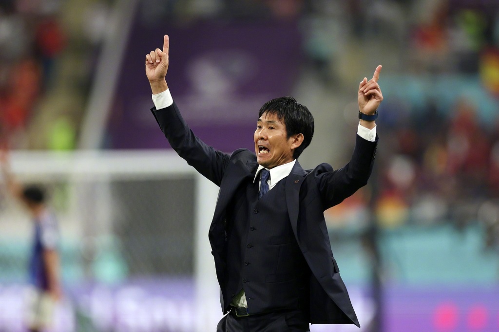 日本男足让二追三，成为本世纪首支击败巴西的亚洲球队