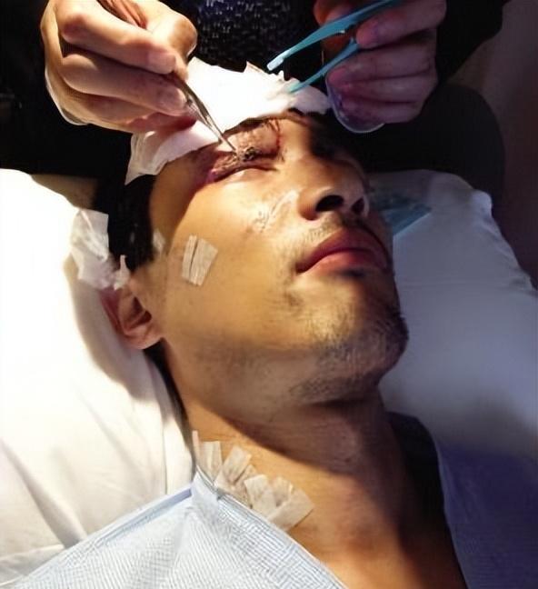 出道20年零绯闻，凭借“李逍遥”一角走红，如今更是火到国际