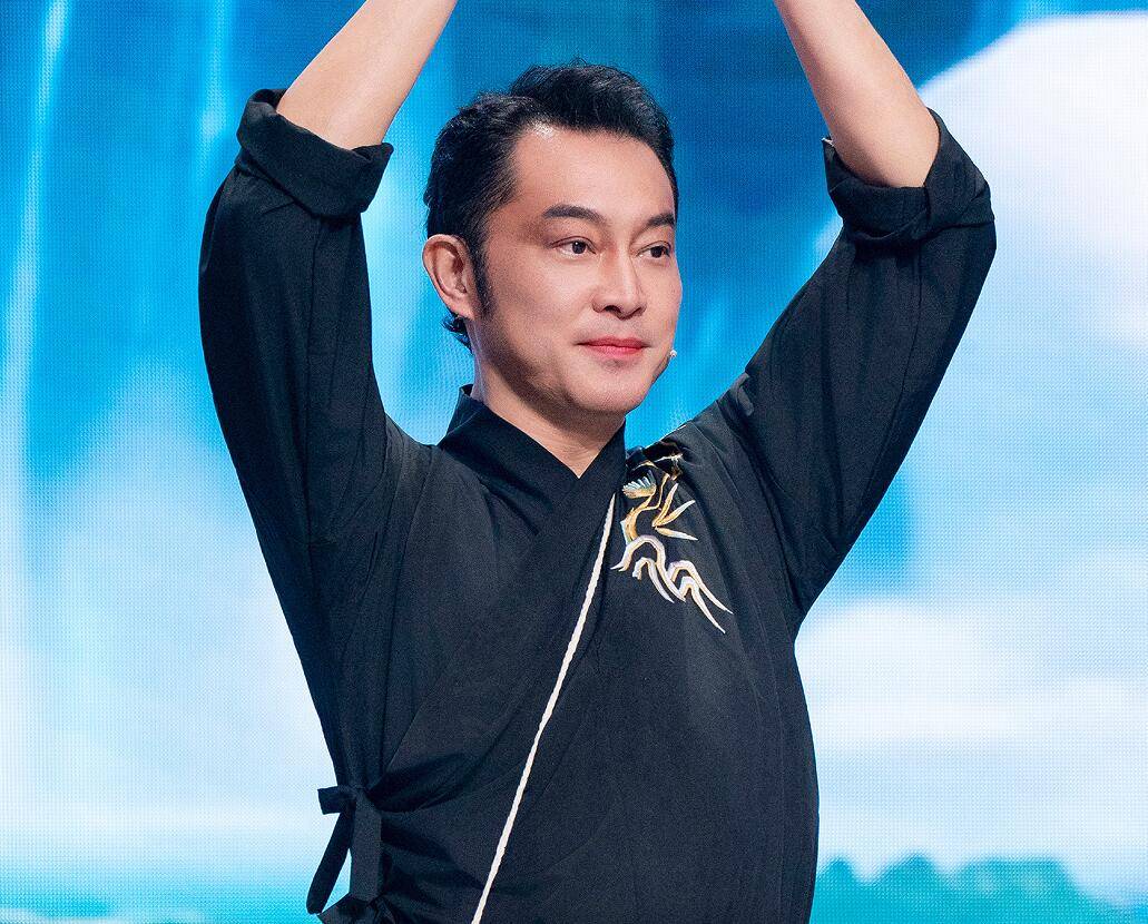 要是没有关晓彤这条热搜，那观众真不知道《王牌》节目组这么该骂