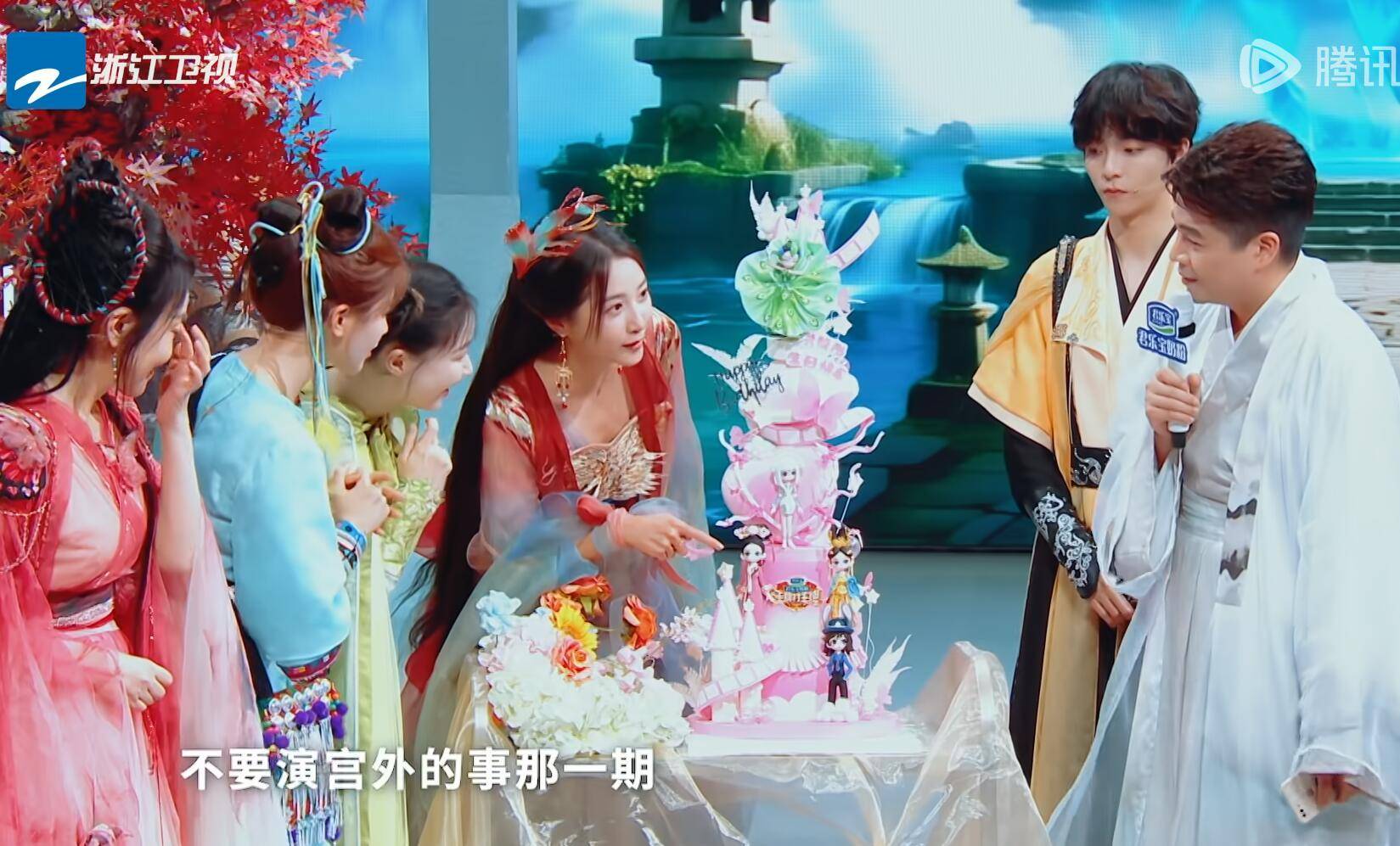 要是没有关晓彤这条热搜，那观众真不知道《王牌》节目组这么该骂