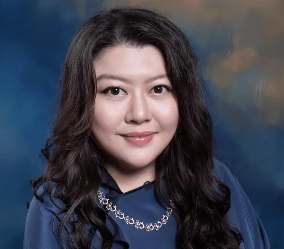 原来向太还有个女儿！又美又争气，长得像熊黛林，现在是企业家