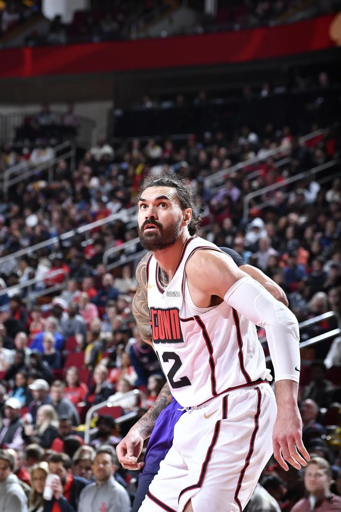 火箭队3连胜！乌度卡主动变阵，大个首发亮相，21岁射手沦为替补