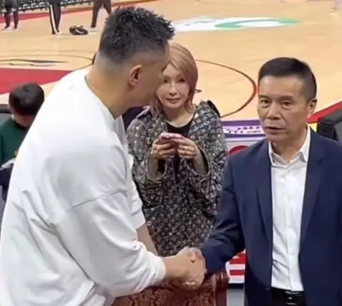 陈海涛亲自带队！媒体人：丢金会被笑话！2套国家队阵容4顶级后卫