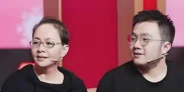 挤走宋丹丹上位，嫁给英达27年，北大才女梁欢的“报应”来了？