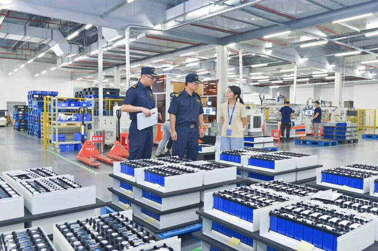 前三季度广东外贸进出口7.02万亿元，同比增长3.8%