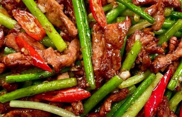 深秋胃口好，六道下饭菜别错过，就着米饭一起吃，三碗米饭都不够