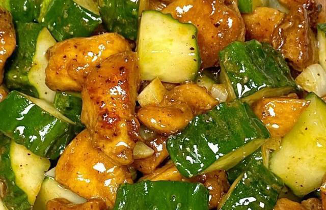 深秋胃口好，六道下饭菜别错过，就着米饭一起吃，三碗米饭都不够