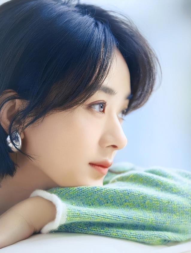 38岁赵丽颖生日排场惊人，从农村女孩到收视女王的逆袭路