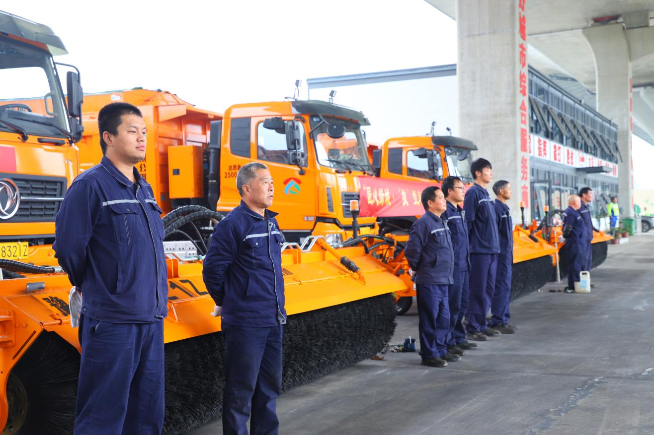 “技”竞未来 郑州公用集团环卫工人节技术汇演活动圆满收官