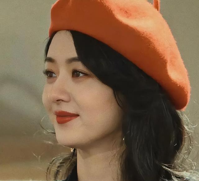 一场生日宴见真章！赵丽颖的江湖地位被戳穿，冯绍峰当年一字未错