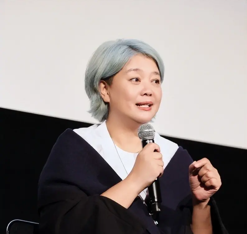 明明自己都没拿过奖，还敢来当评委，这几位年轻演员不心虚吗？