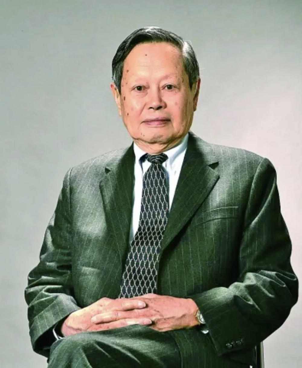 杨振宁先生遗体告别仪式今日举行