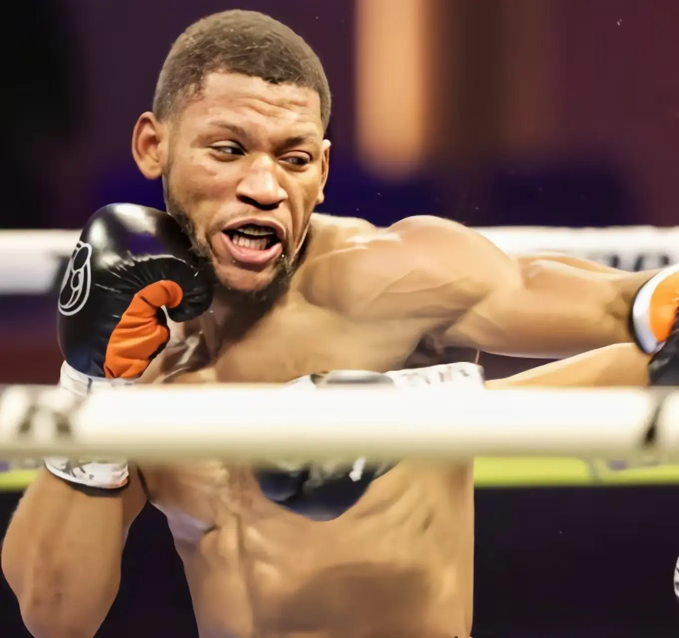 不败拳王拥有近80%击倒率，希望升入154磅大战“靴子”恩尼斯