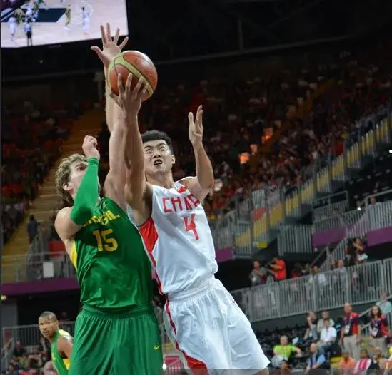 曾与中国男篮交手得到12分！媒体人详细介绍开拓者临时主帅斯普利特