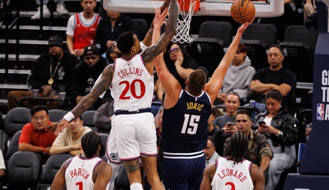 在场输33分，在场输25分，年薪5000万美元！快船是否该考虑送走小卡？